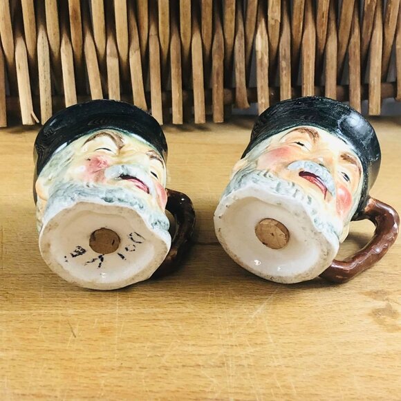 Vintage Toby Character Salt and Pepper Shakers Ceramic - Picture 2 of 7